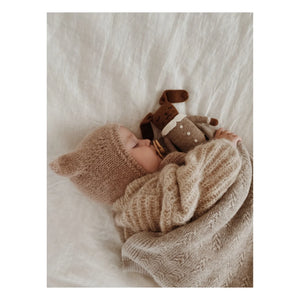 Main Sauvage - Weiches Kuscheltierkaninchen mit Latzhose