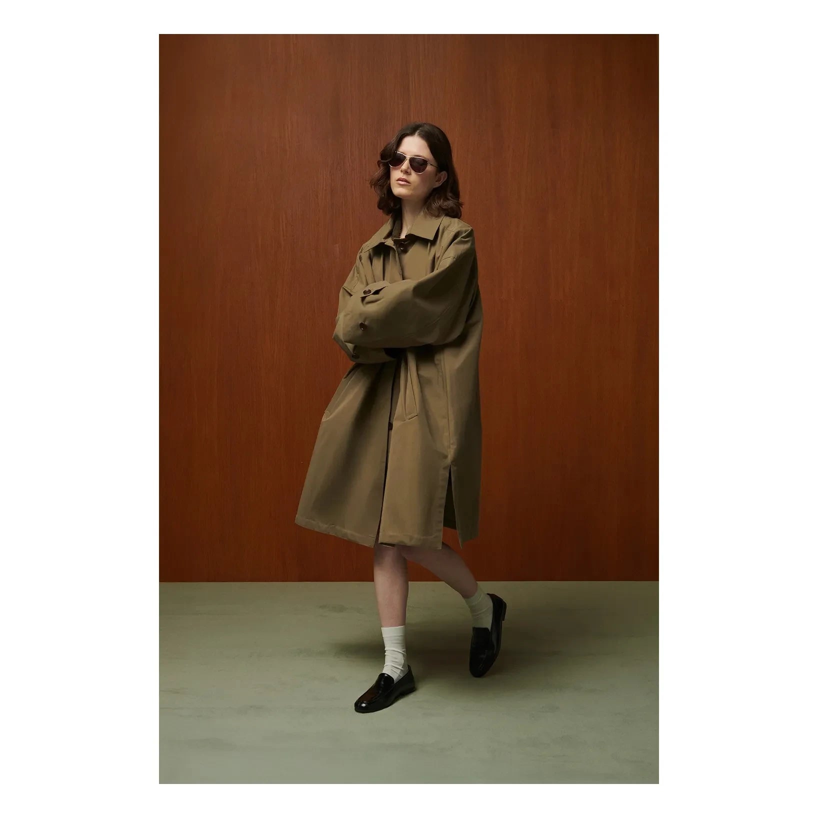 BELLEPIECE - John Laine Mantel | Honey