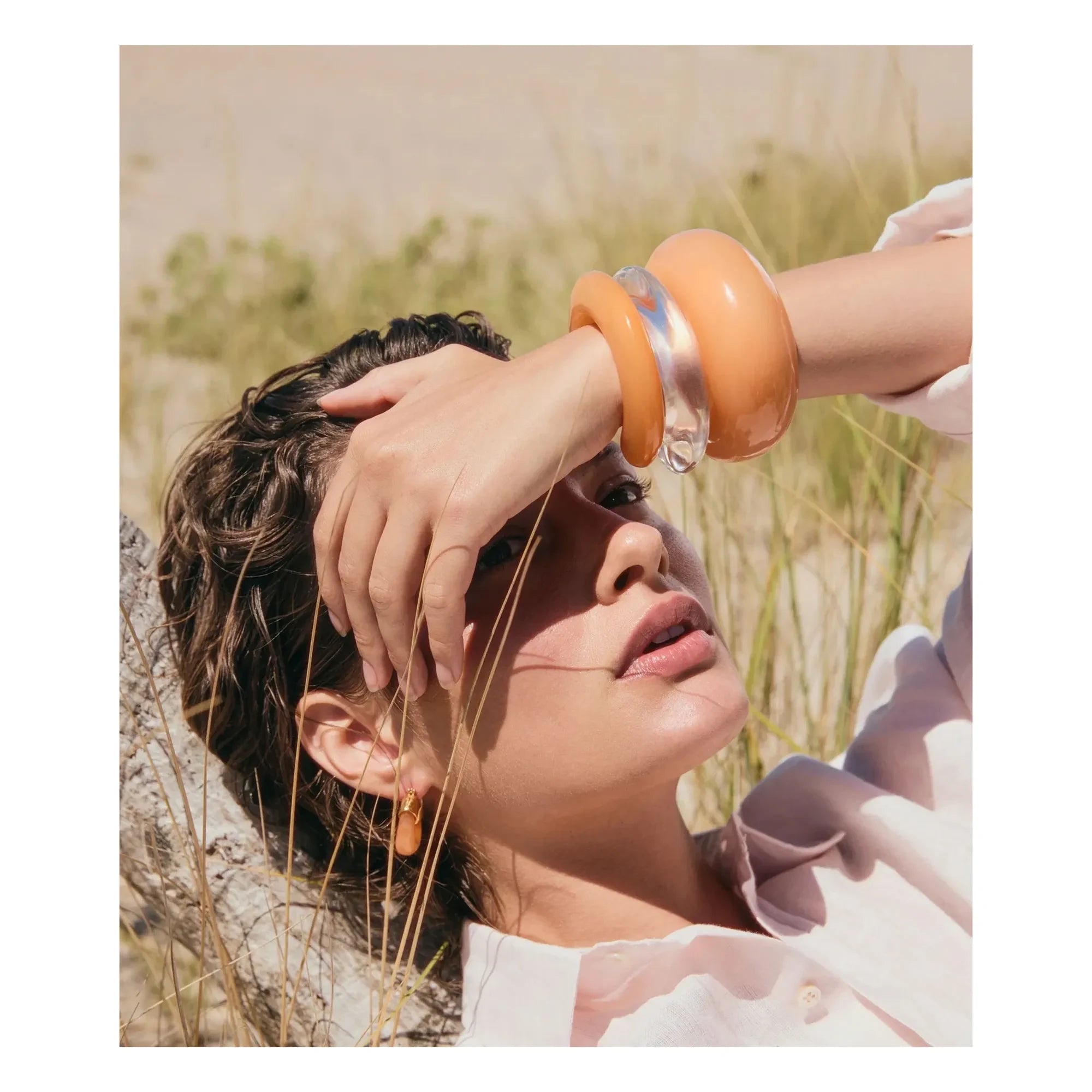 Lizzie Fortunato - Ridge Cuff Armreif | Tangerine