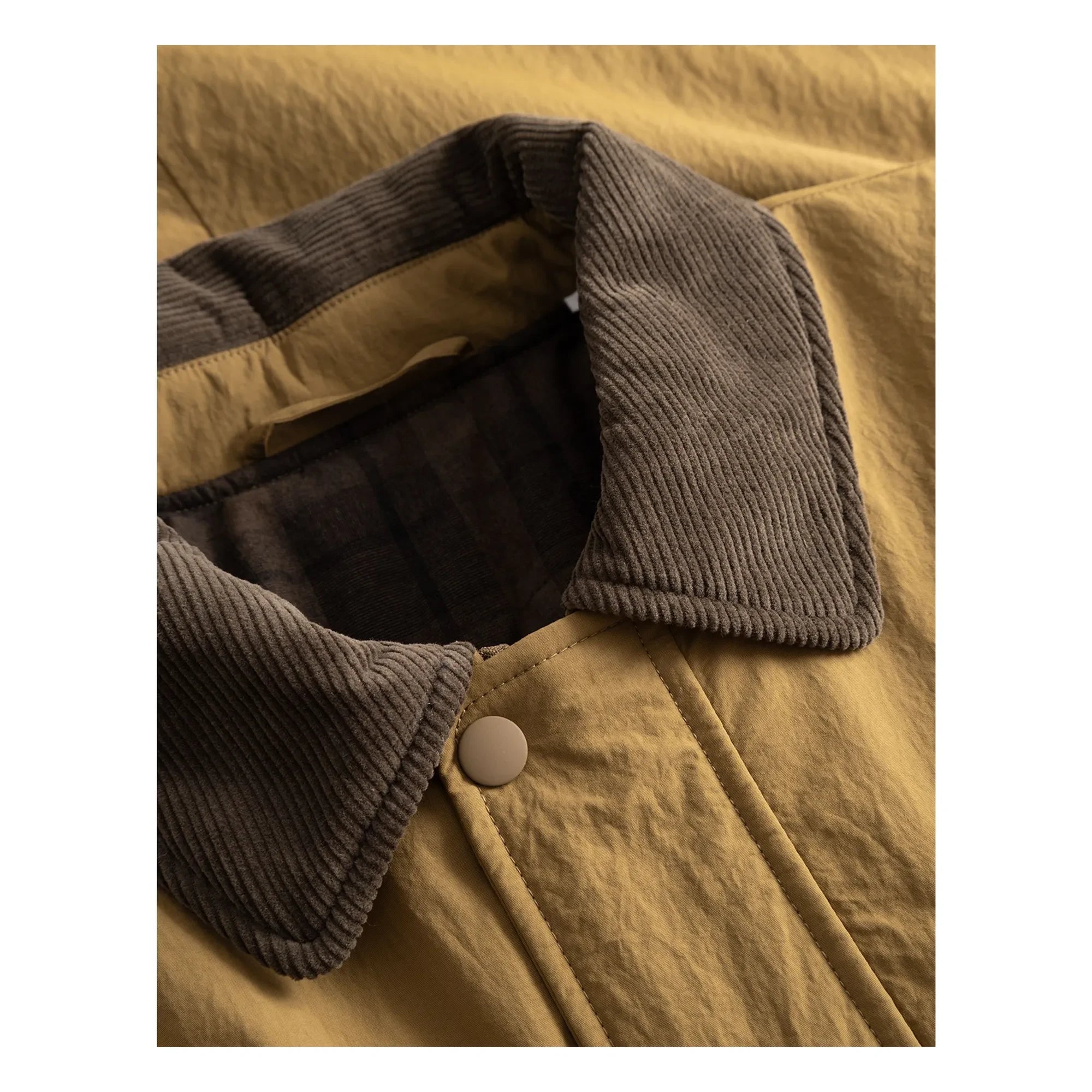 Les Deux - Nero Tech Jacket mit kontrastierendem Kragen | Camel
