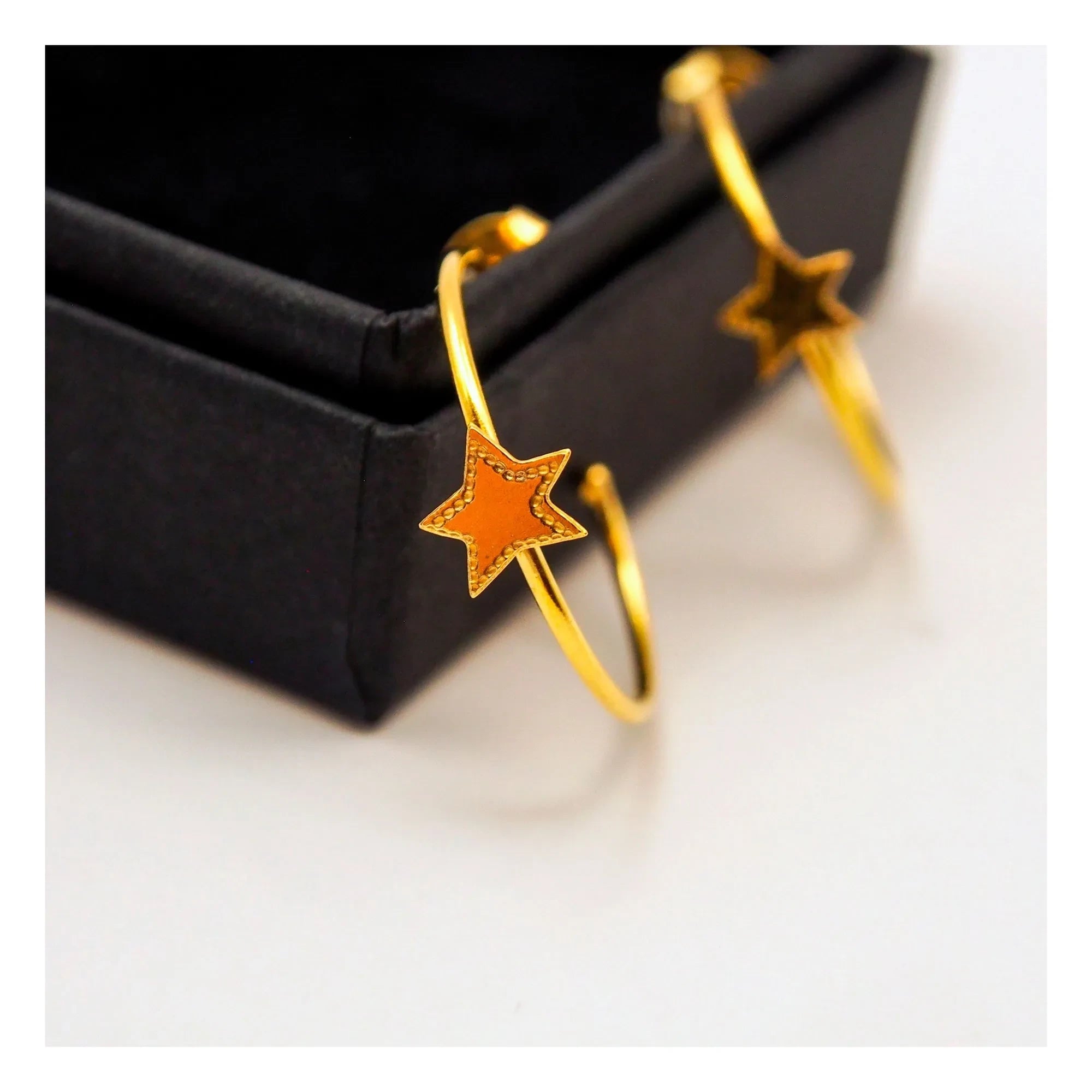 Adorabili - Große goldene Stern-Creolen | Gold