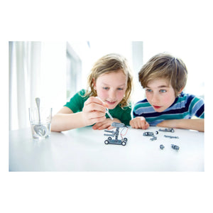 4M - Salzbetriebener Roboter