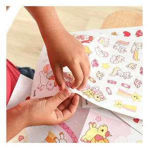 Poppik - Renkli Tek Boynuzlu At Poster Çıkartmaları | Çok Renkli