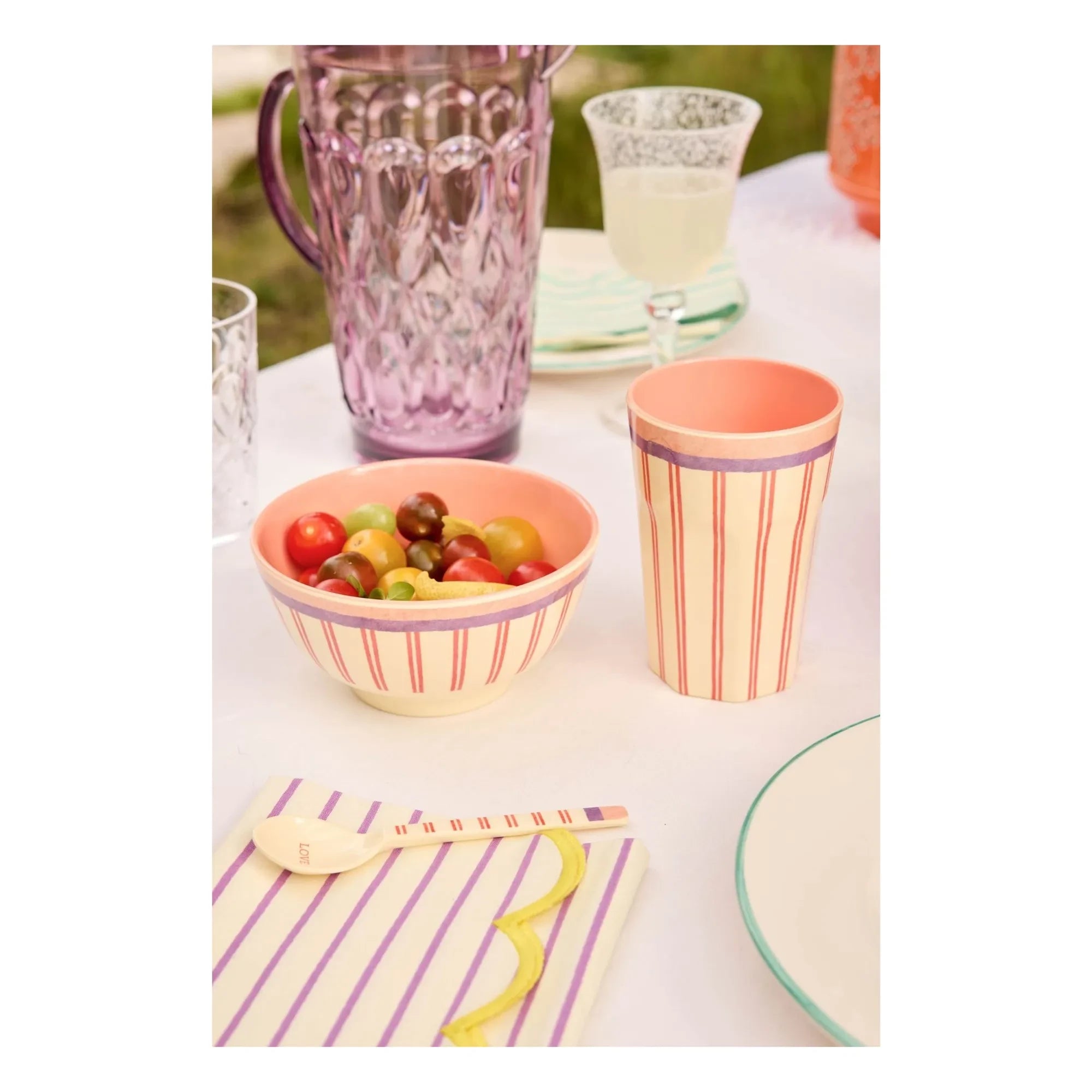 Rice – Gestreifter Melaminbecher | Creme