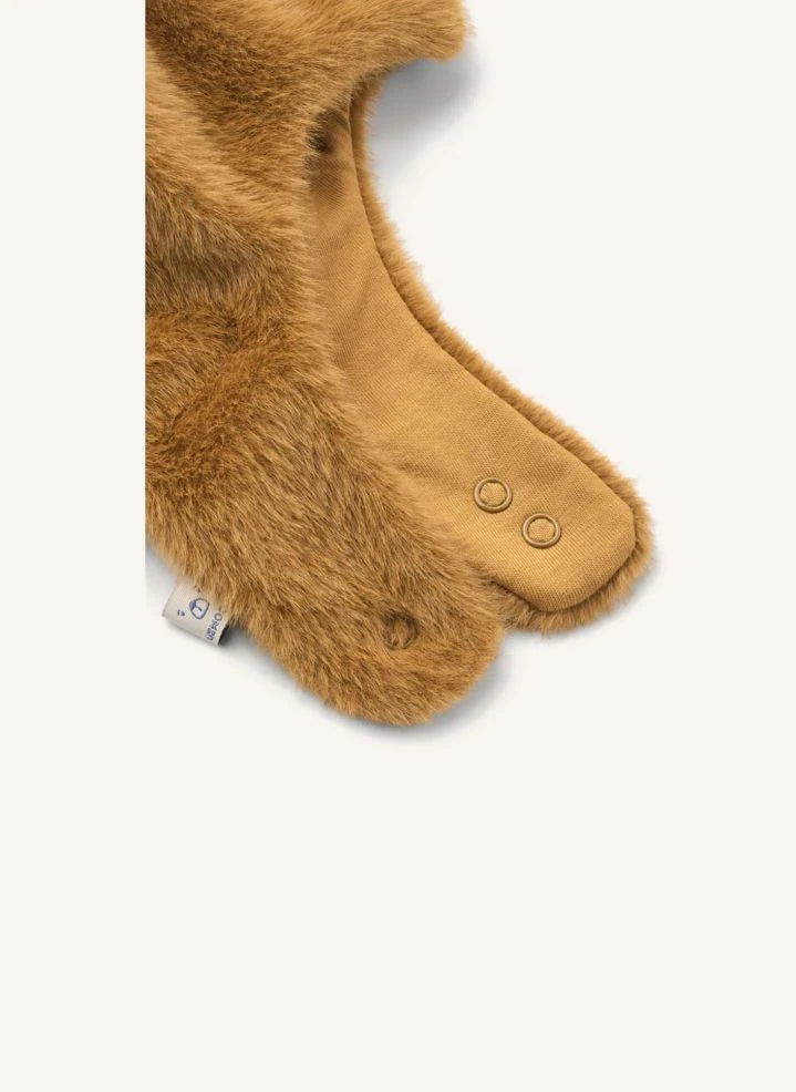 Liewood - Chapka Fur Lillie Bear Recycled Polyester | Karamell