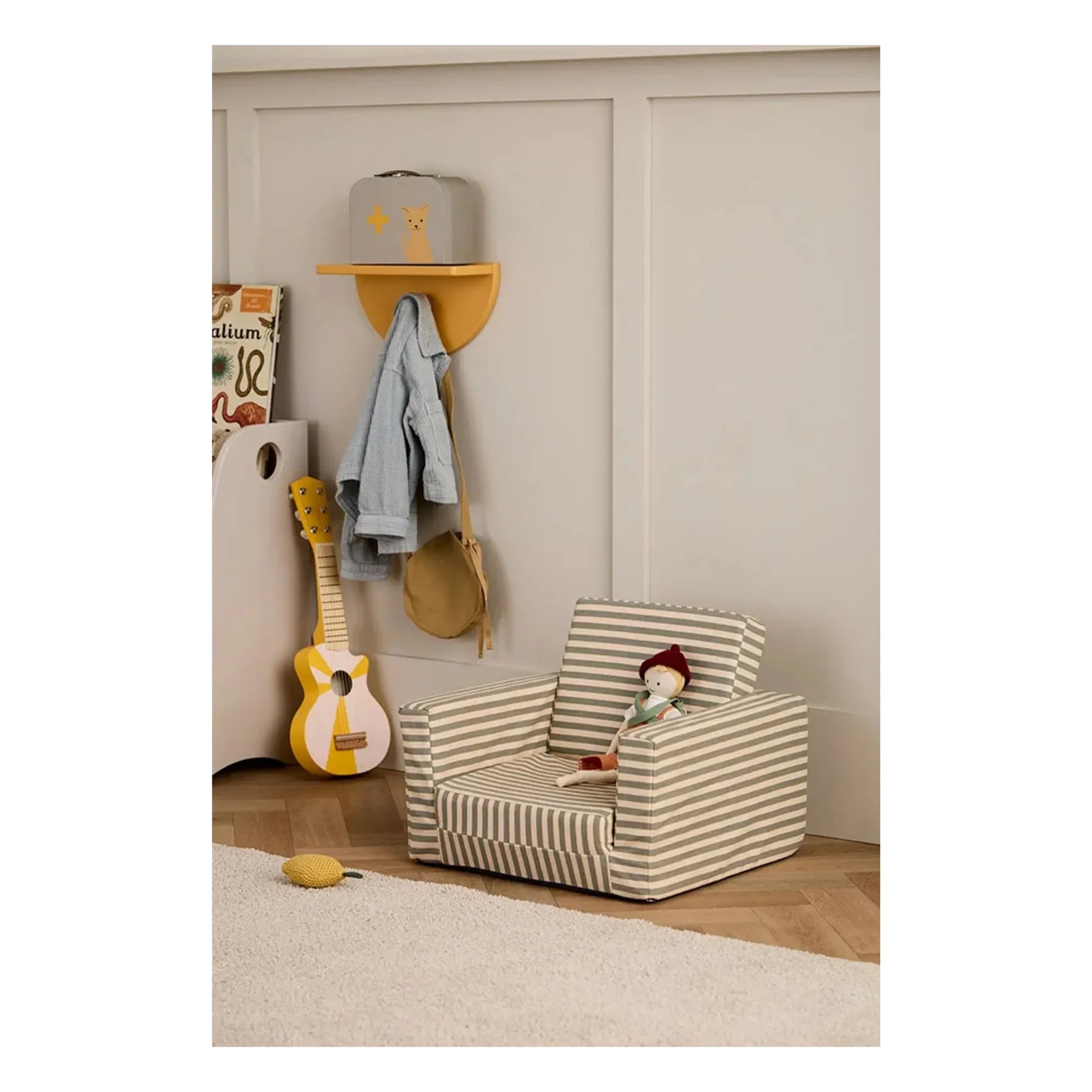 Kid's Concept - Gestreifter Kaminsessel | Sand