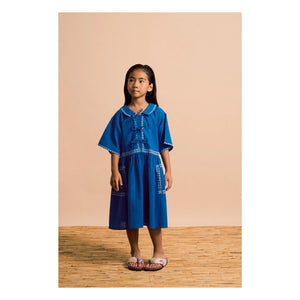 Maison Mangostan - Blaues Besticktes Voiles Kleid