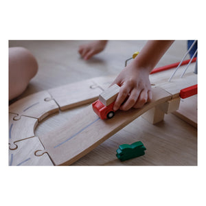 Plan Toys - Holzautoschiene und Zubehör