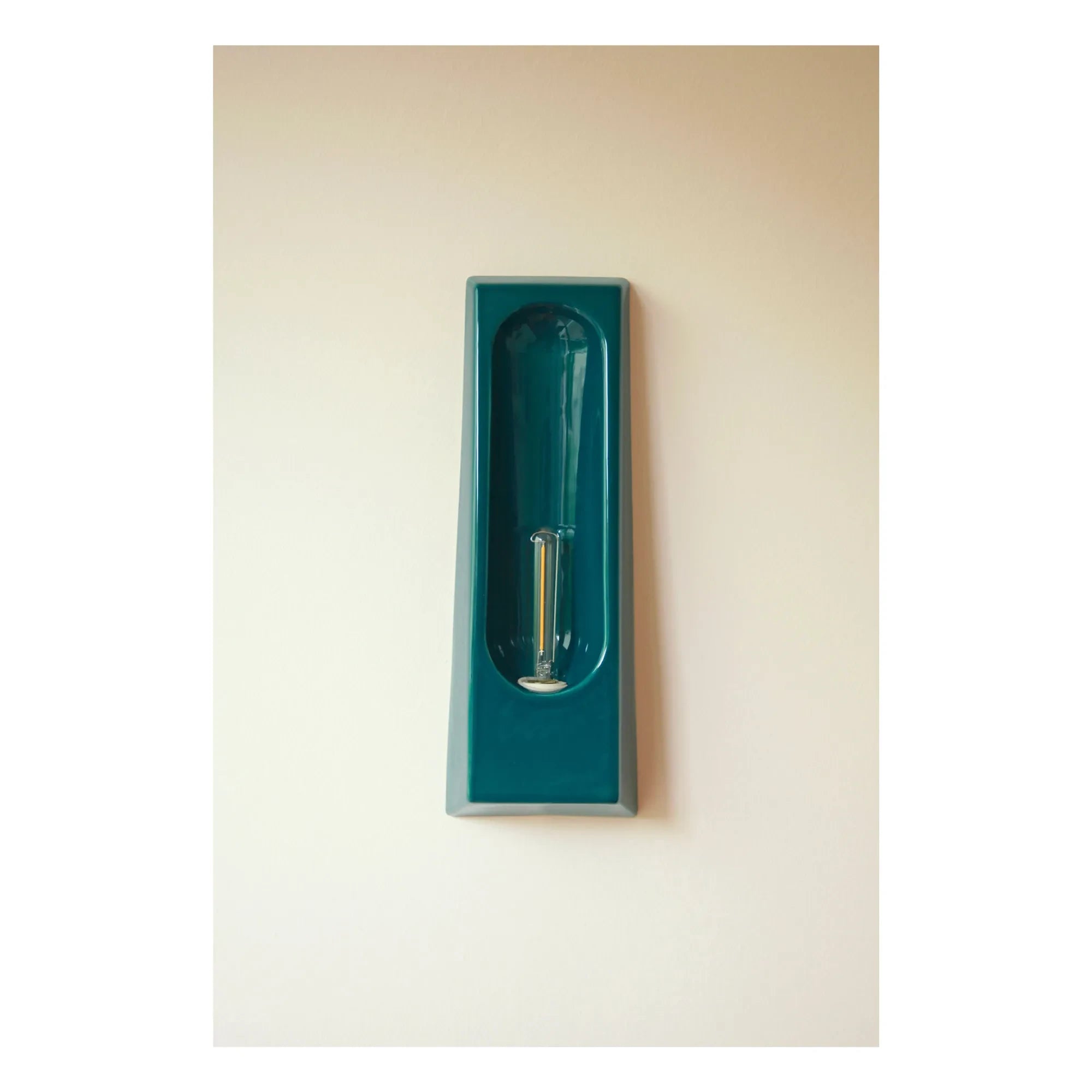 Violaine d'Harcourt - Alcove Wandlampe | Blau