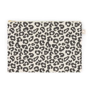 Rose in April - Lili Graou Clutch | Haferfarben