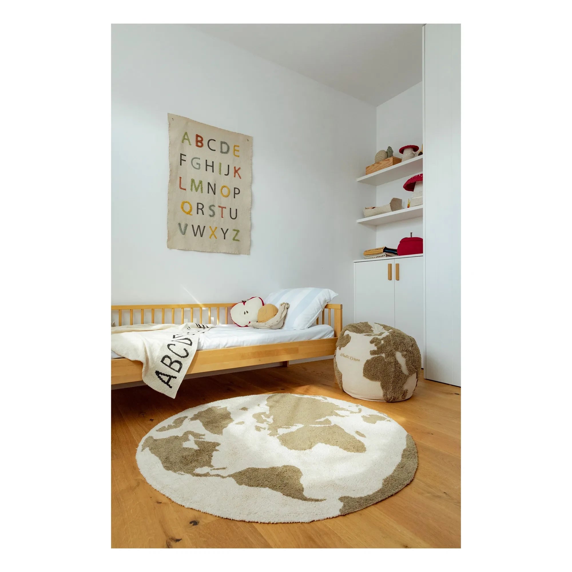 Lorena Canals - World Carpets | Khaki