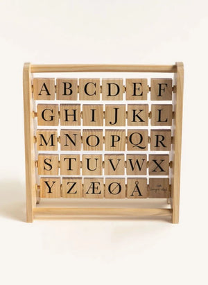 Konges Sløjd - FSC-zertifizierte Holz-Alphabet-Abakus