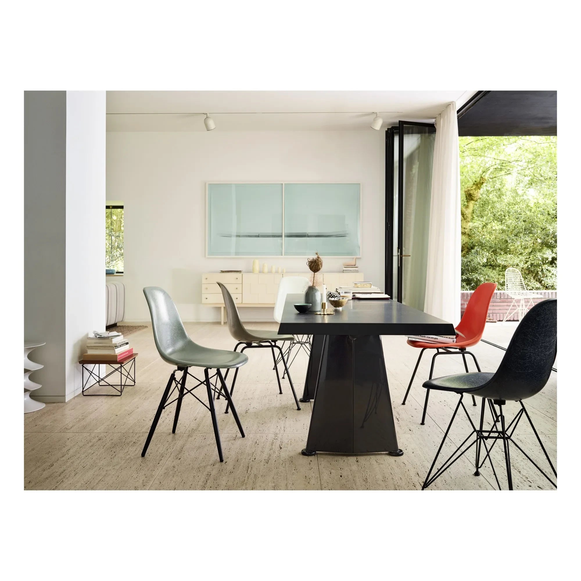 Vitra - DSW Fiberglass Sandalye - Charles & Ray Eames, 1950 | Eames Deniz Köpüğü Yeşili
