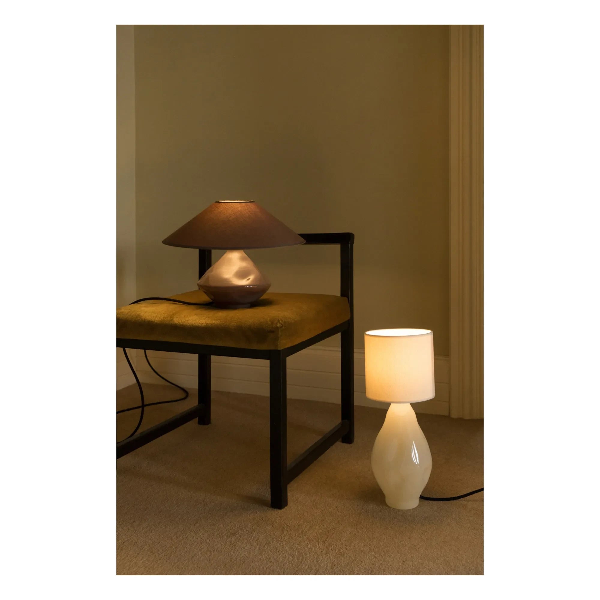 Los Objetos Decorativos – Tischlampe aus Borosilikatglas | Beige