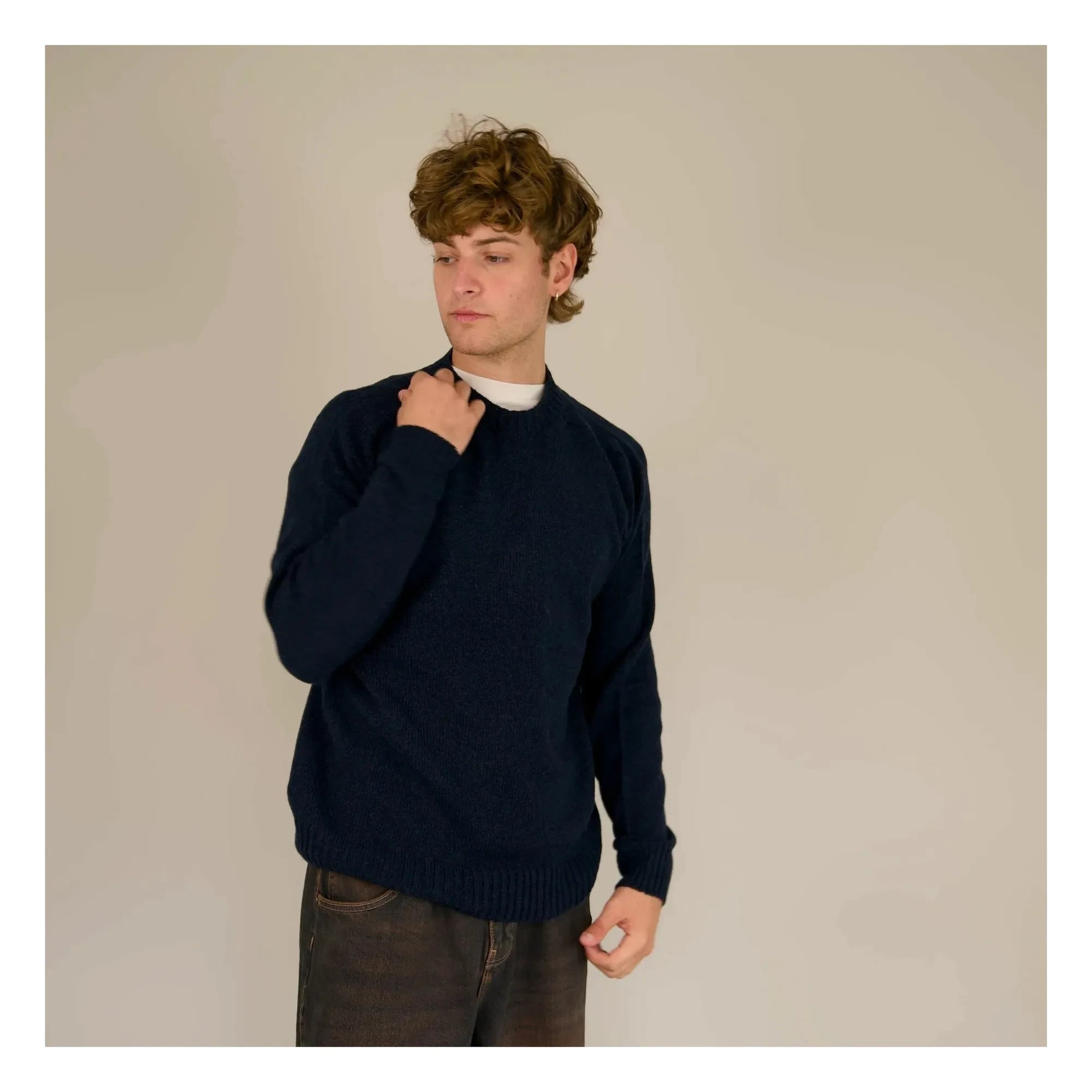 Origin Knitwear – Nahtloser Wollpullover | Marineblau