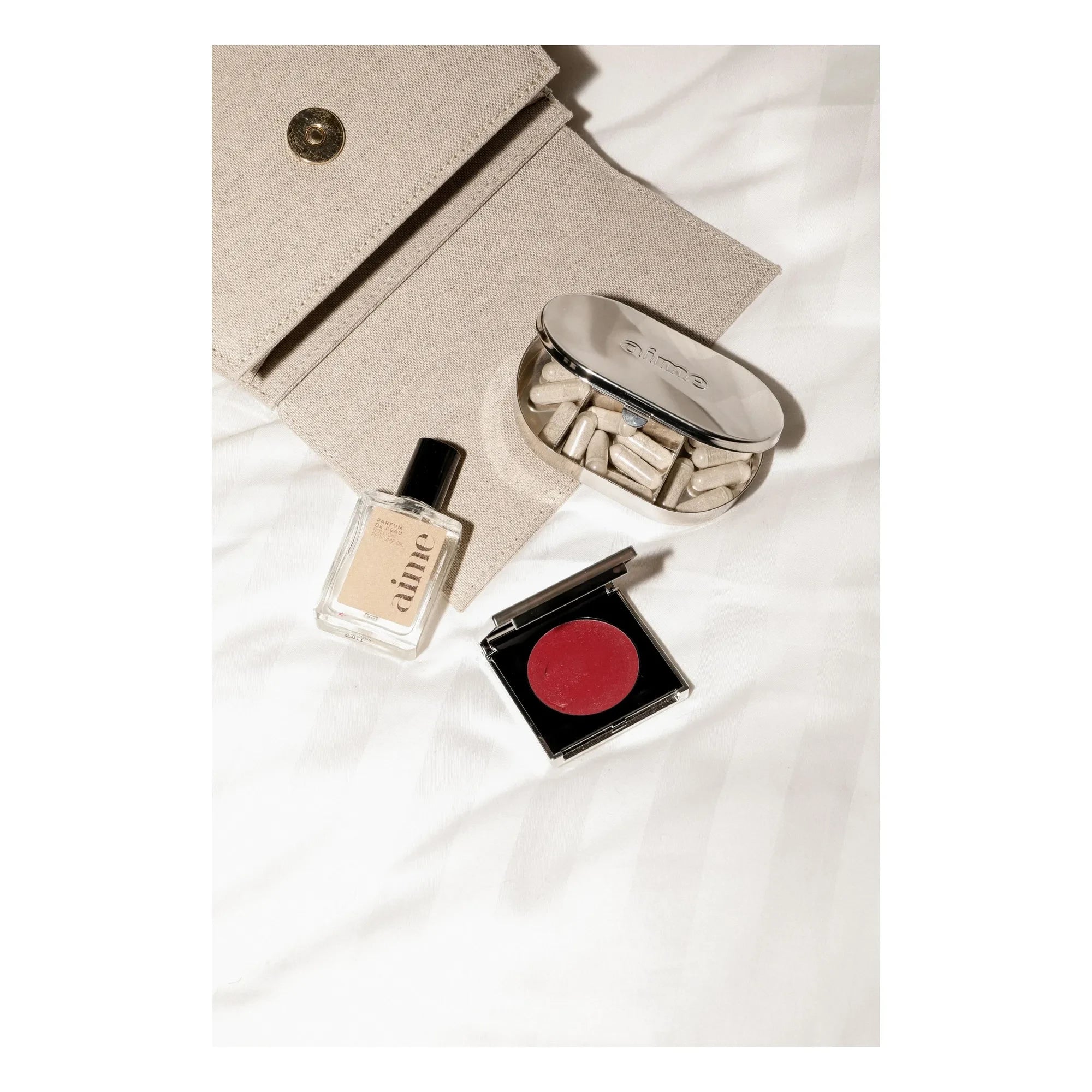 AIME - Reise-Pillendose | Silber