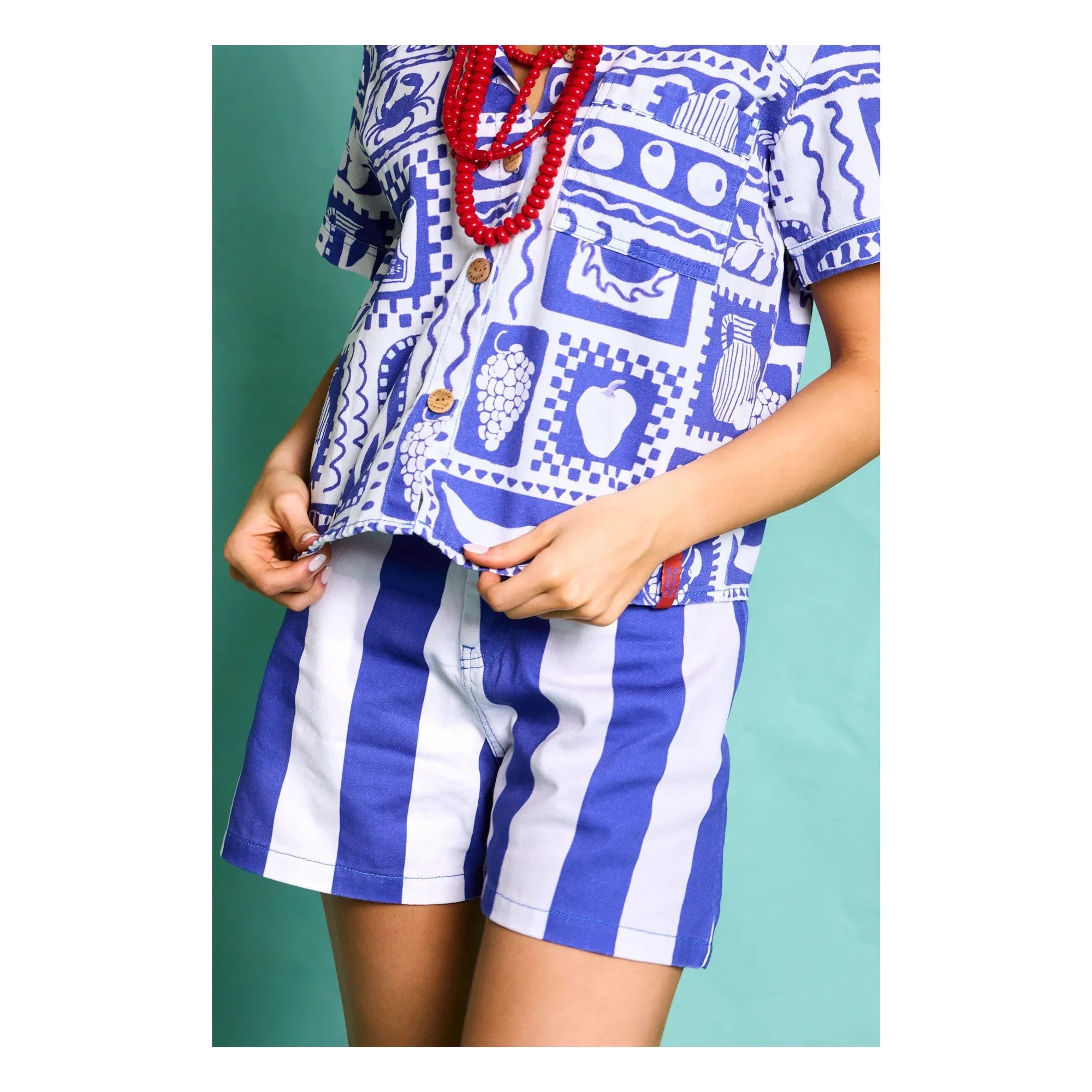 Favorite People – Positano Gestreifte Shorts – Damenkollektion | Blau