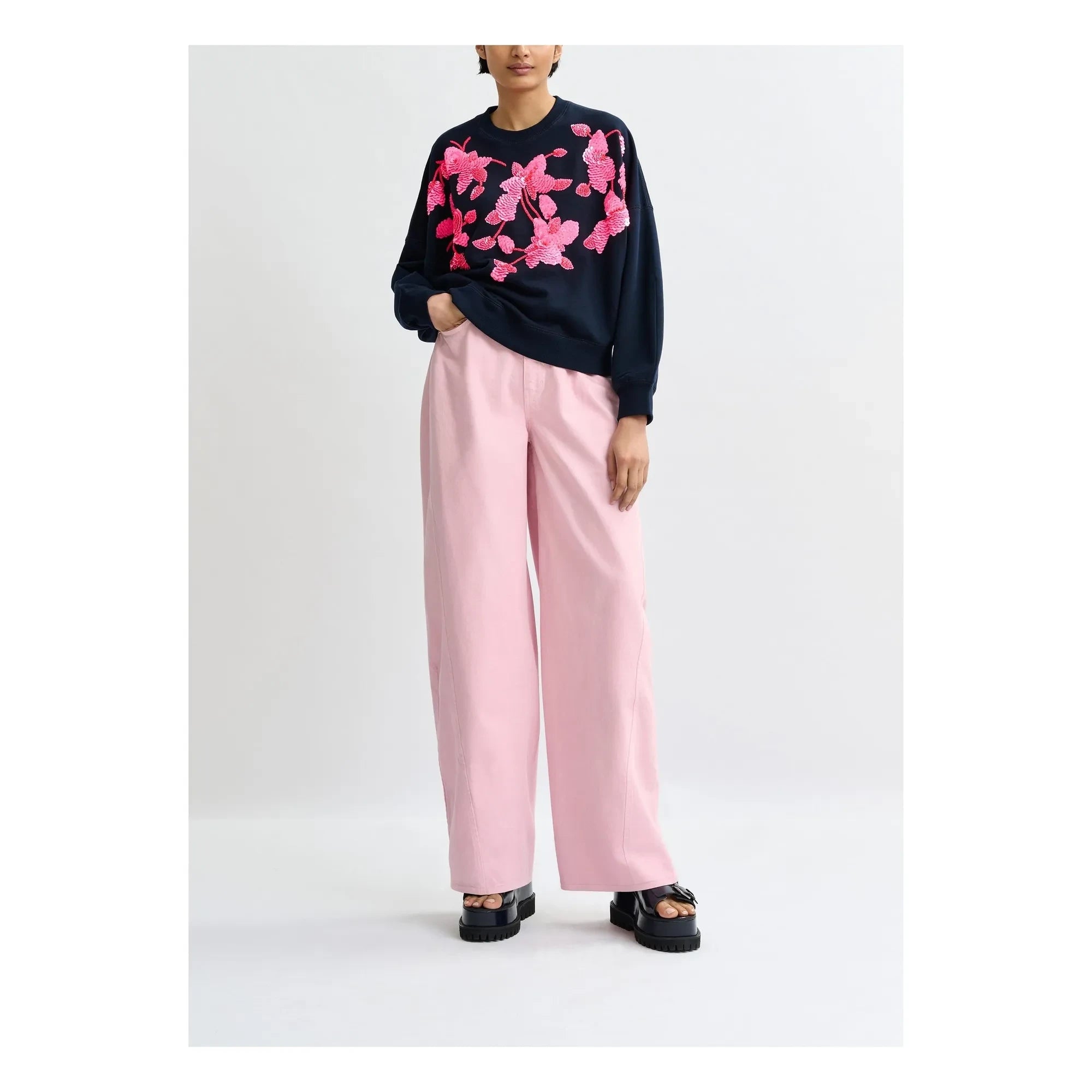 Essentiel Antwerp - Sweatshirt mit Rundhalsausschnitt und Stickerei | Marineblau