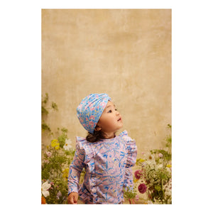 Louise Misha - Abina Badehaube mit Blumenmuster aus recycelten Fasern | Blau