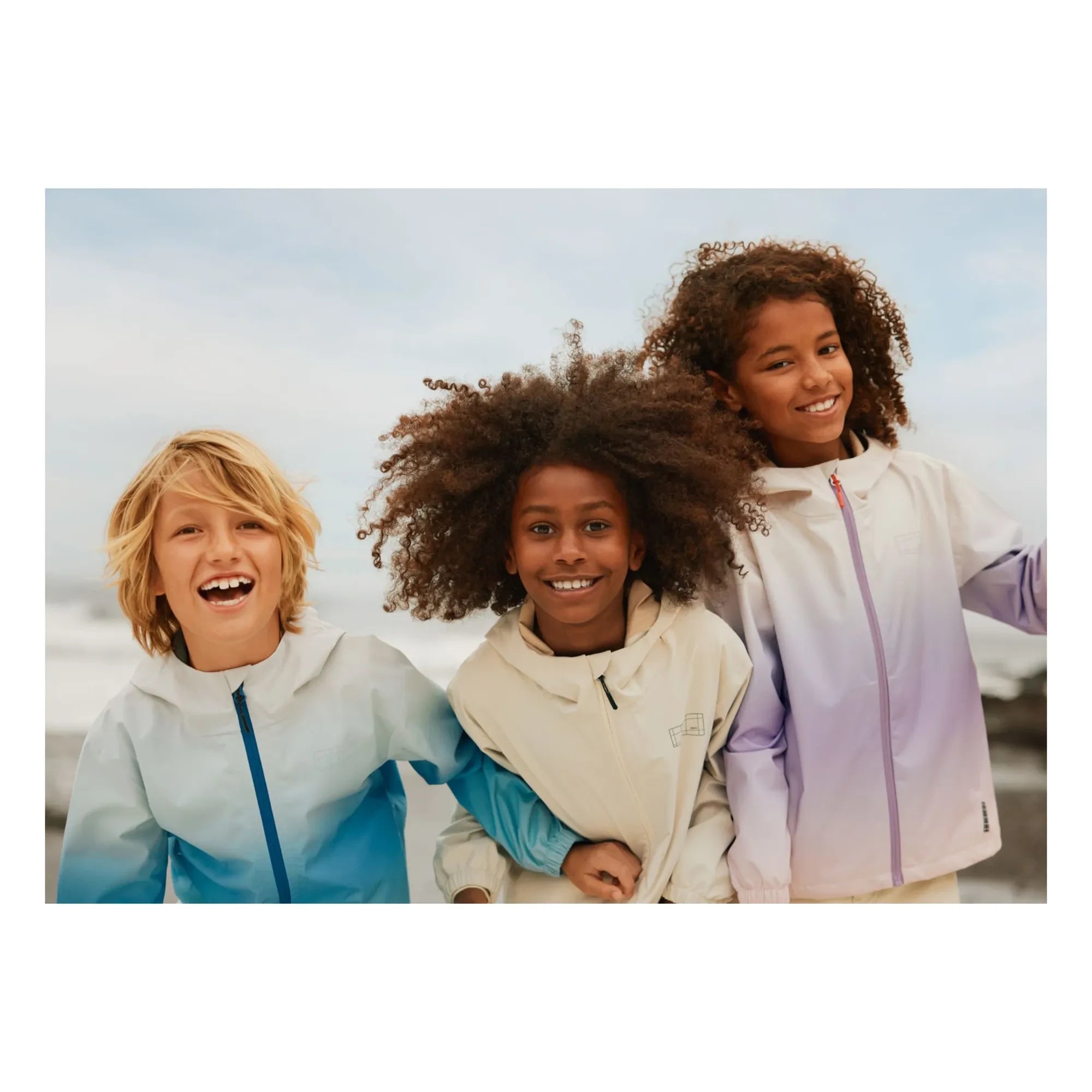 Molo – Horizon Windjacke aus recycelter Faser | Hellblau