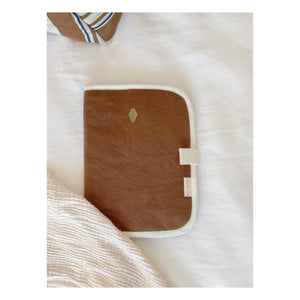 Milinane - Edgar Gesundheitsbuchcover | Camel