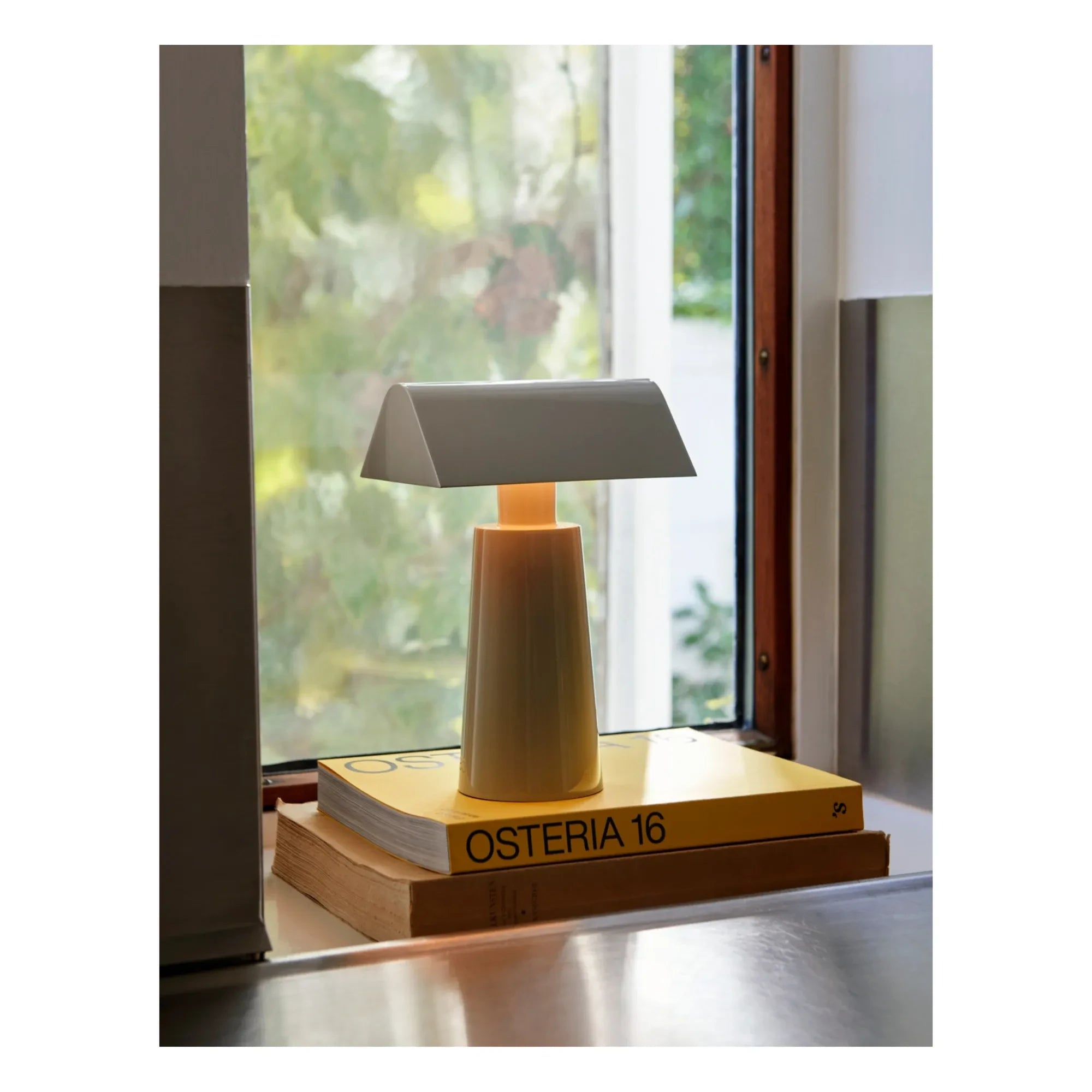 & Tradition - Caret MF1 Tragbare Lampe | Dunkelgrau