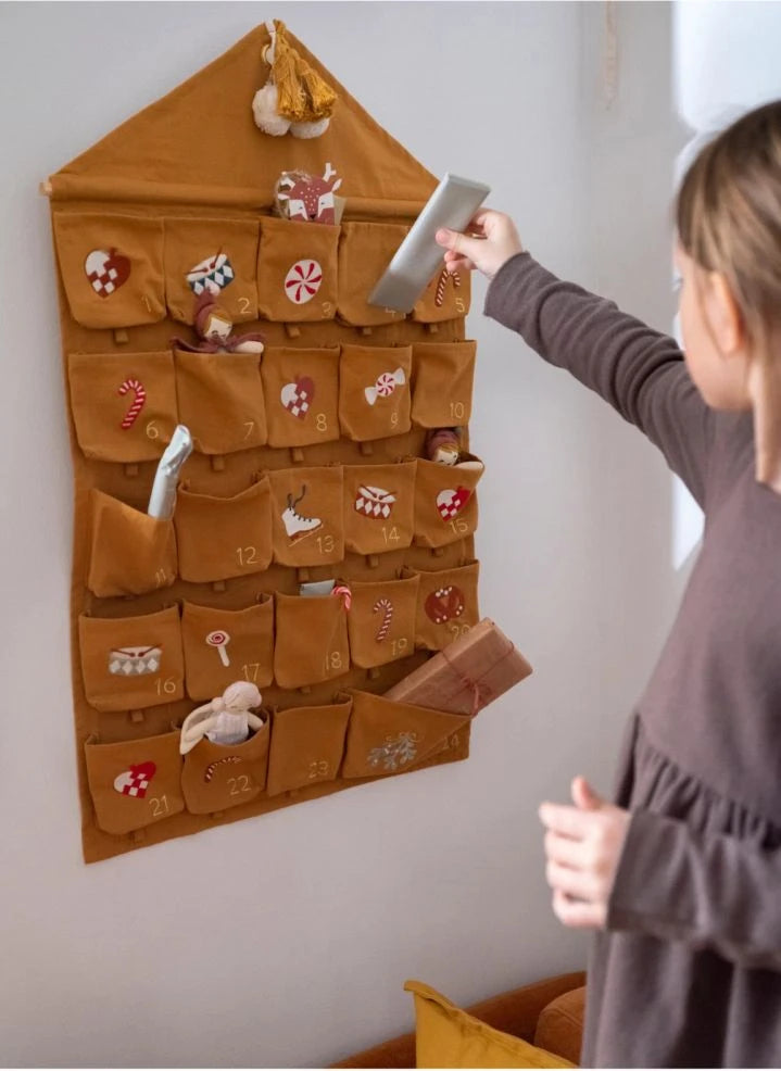 Fabelab - Bestickter Baumwoll-Adventskalender | Senf