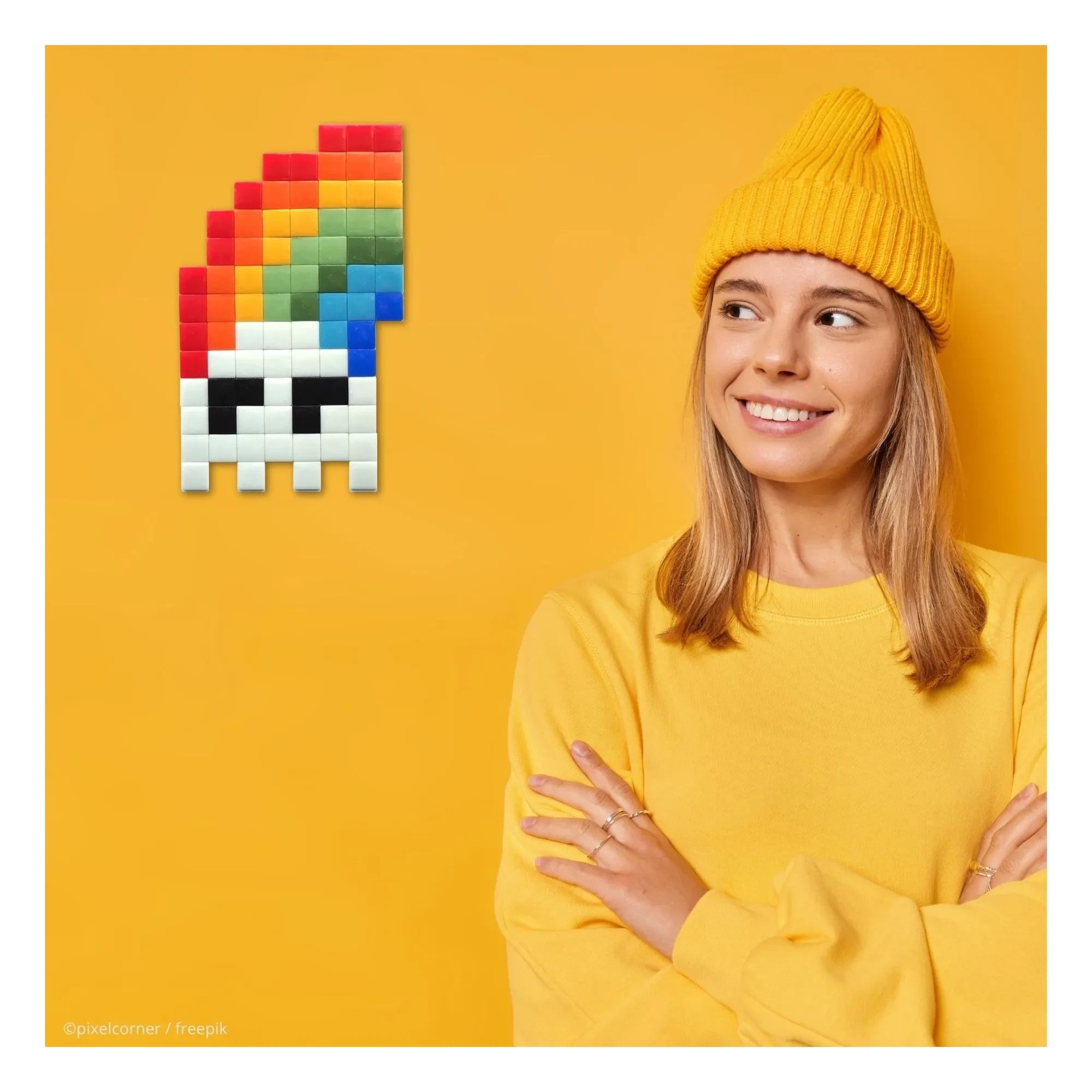 Pixel Corner - Karanlıkta Fosforlu Pixel Art Kiti - Karanlığın İçindeki Gökkuşağı