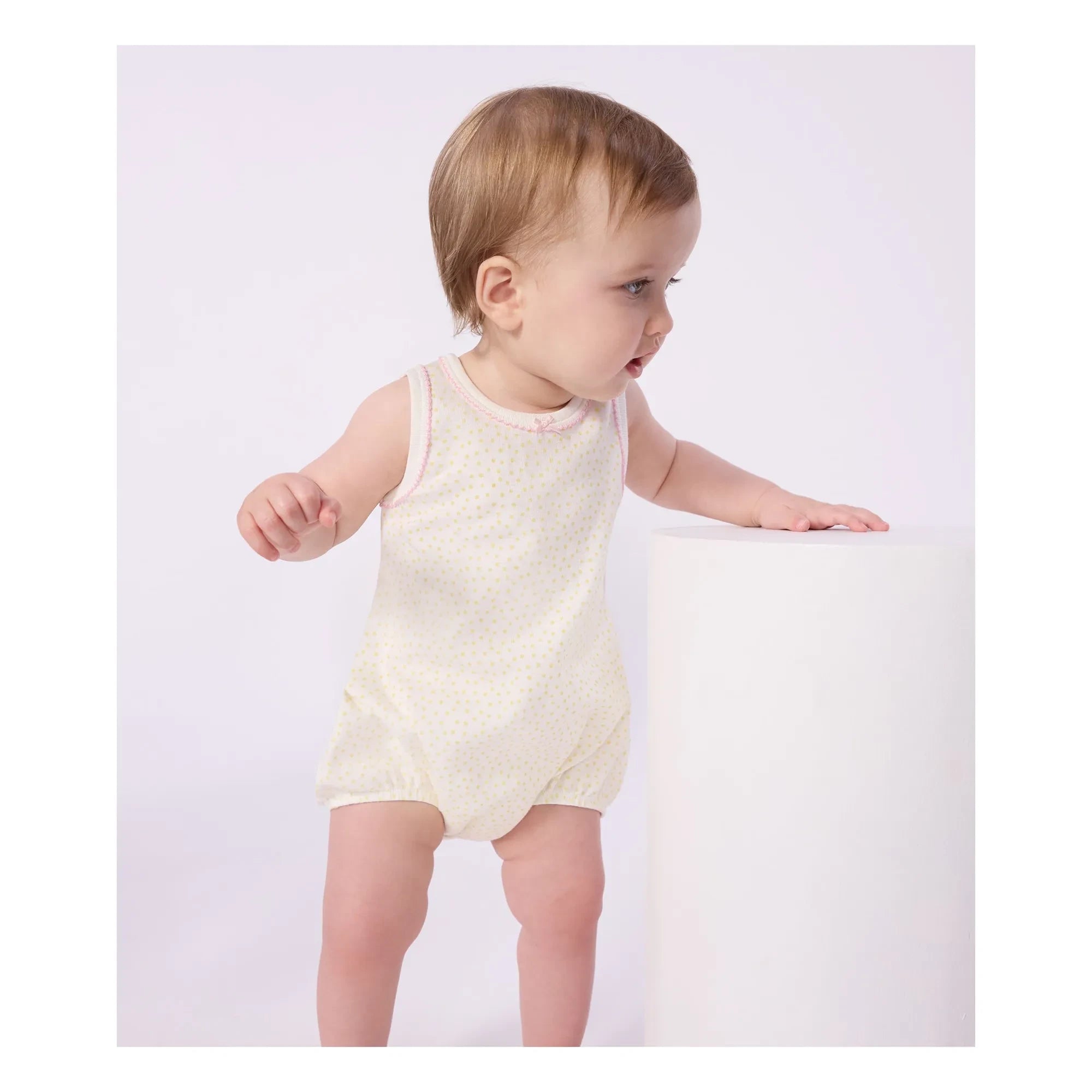 Petit Bateau – Schlafstrampler mit Punkten | Weiß