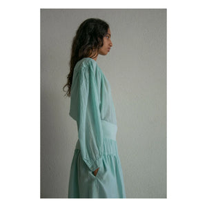 THEAVANT – Vintage V-Ausschnitt Baumwollbluse | Aquagrün