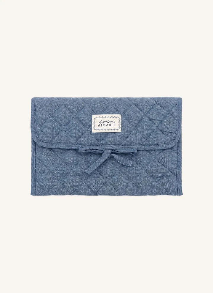 Editions Aimable - Palmyre Wickeltasche | Blaues Chambray
