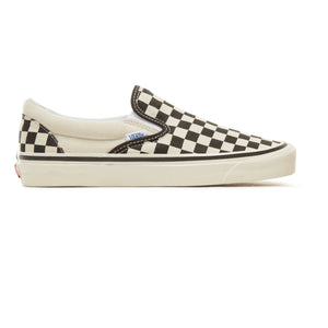 Vans - Checkerboard Classic Slip-On 98 DX Sneaker | Schwarz