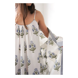 Scarlette Ateliers – Kimono mit Mohnblumenmuster „Clark“ | Weiß