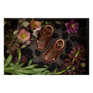 Petit Nord - Scallop Blackberries Kratzer-Stiefel - Uniqua Kollektion | Braun