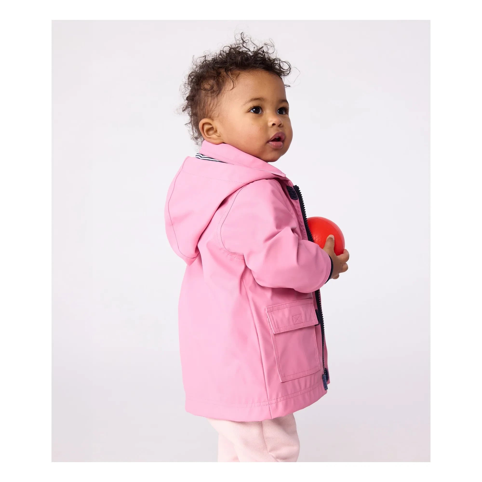 Petit Bateau - Ciré Iconique Baby-Regenjacke aus recyceltem Material | Zuckerrosa