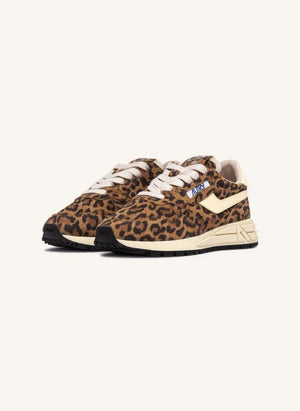 Autry - Reelwikid Niedrig Wildleder Sportschuhe | Leopard