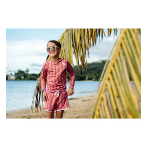 Beach & Bandits - Aloha Stripe Trunk UV-Bade-Shorts aus recycelten Fasern | Rosa