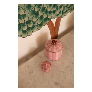 Doing Goods - Cameron Circus Dose | Rosa