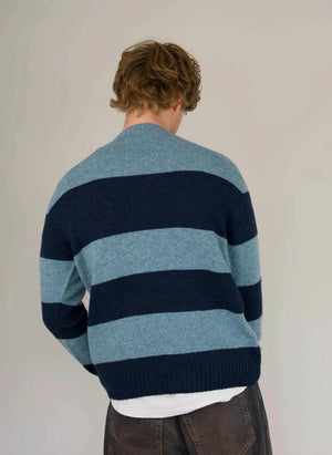 Origin Knitwear - Gestreifter, nahtloser Wollpullover | Blau