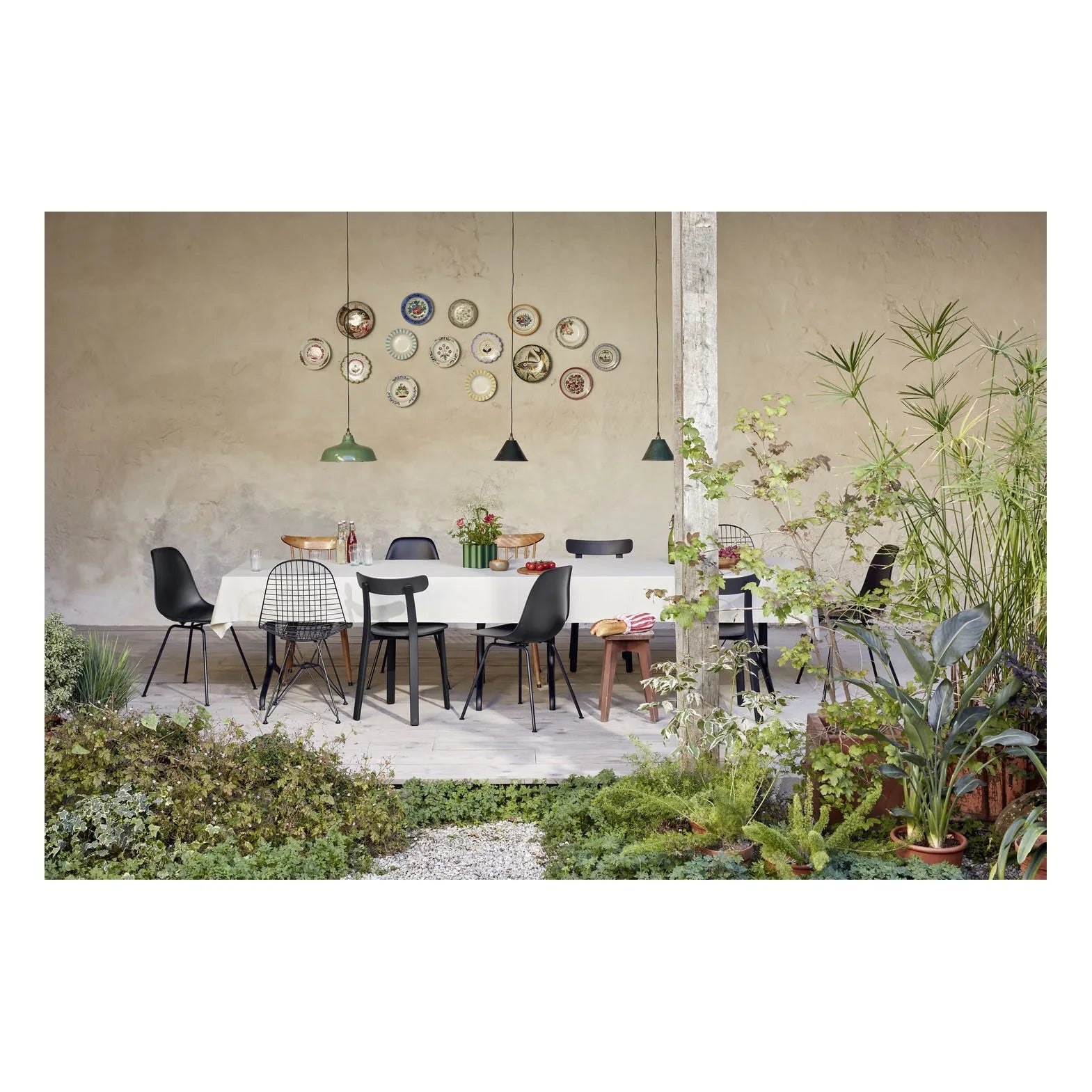 Vitra - Charles & Ray Eames Design DKR Drahtstuhl | Basic Dark