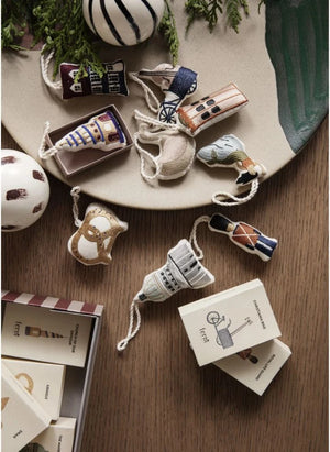 Ferm Living - Rote Knacker Weihnachtsdekoration