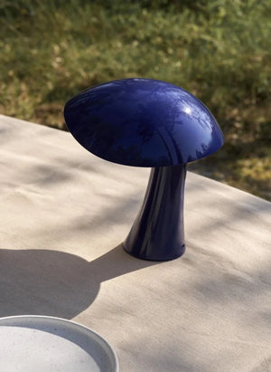 Louis Poulsen - Rumee Tragbare Tischlampe, Louis Poulsen | Nachtblau