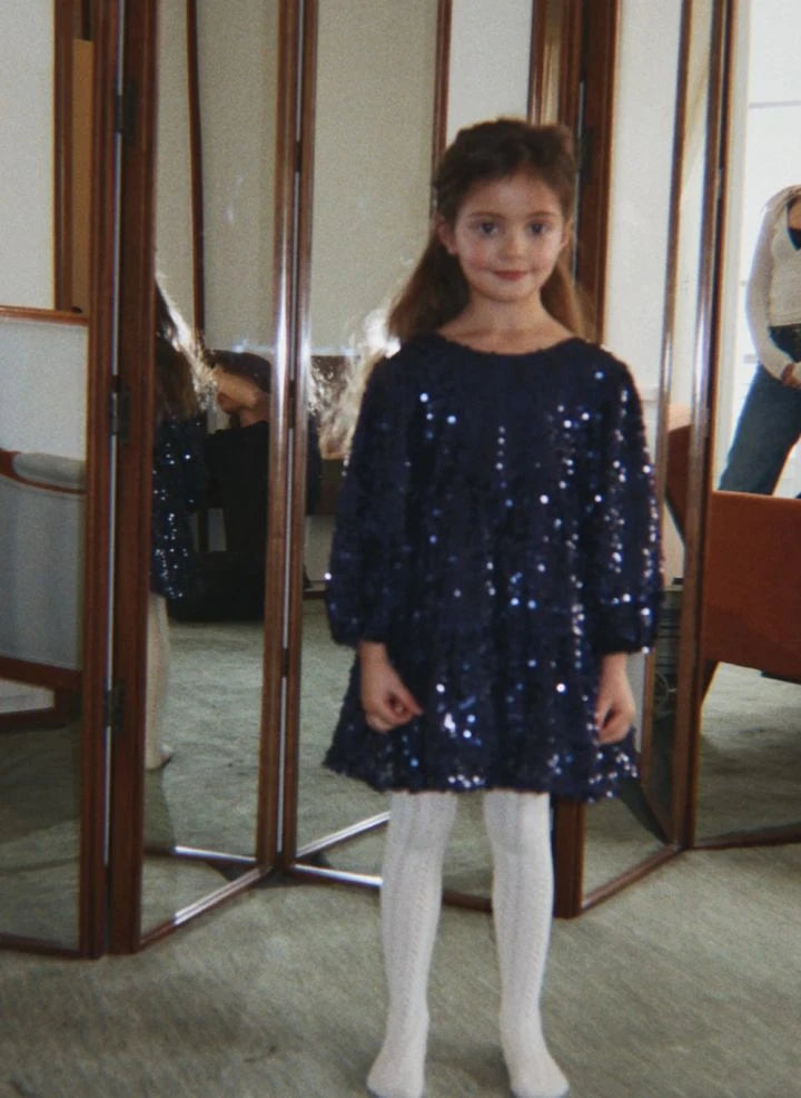 Konges Sløjd - Lila Paillettenkleid mit Schleifen-Detail | Nachtblau
