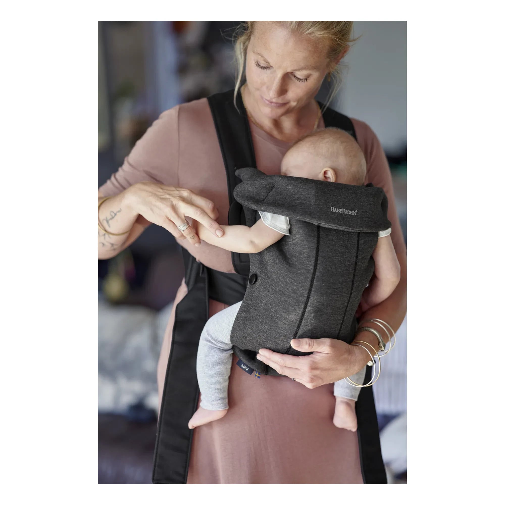 BabyBjörn - Mini 3D Jersey Babytrage | Dunkelgrau