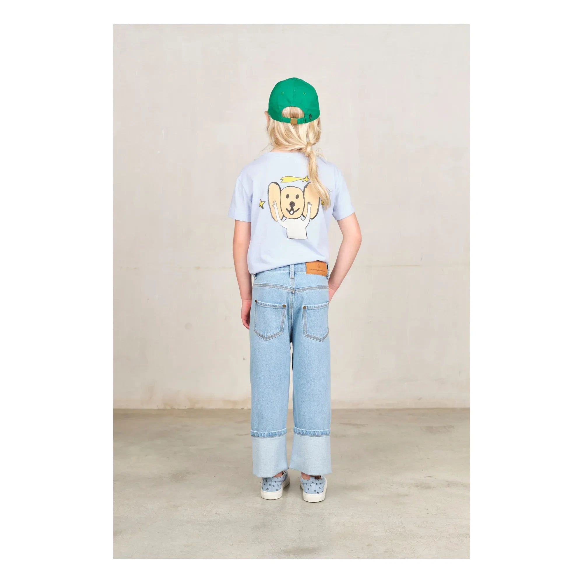 The Animals Observatory – Jean Ant Lion | Blau