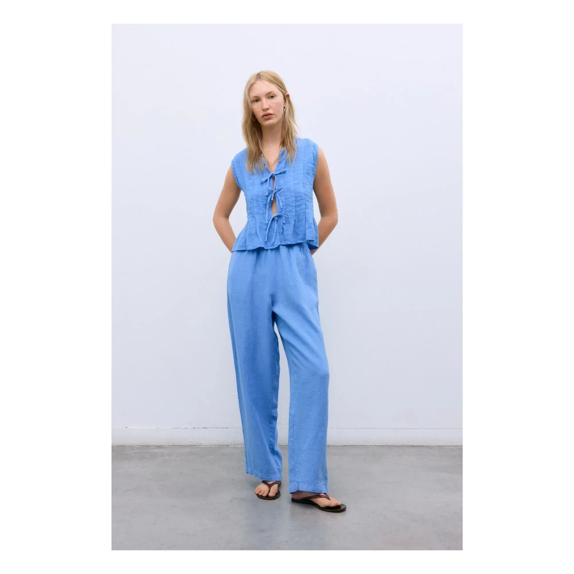 the new society - Melissa Kettenhose | Blau