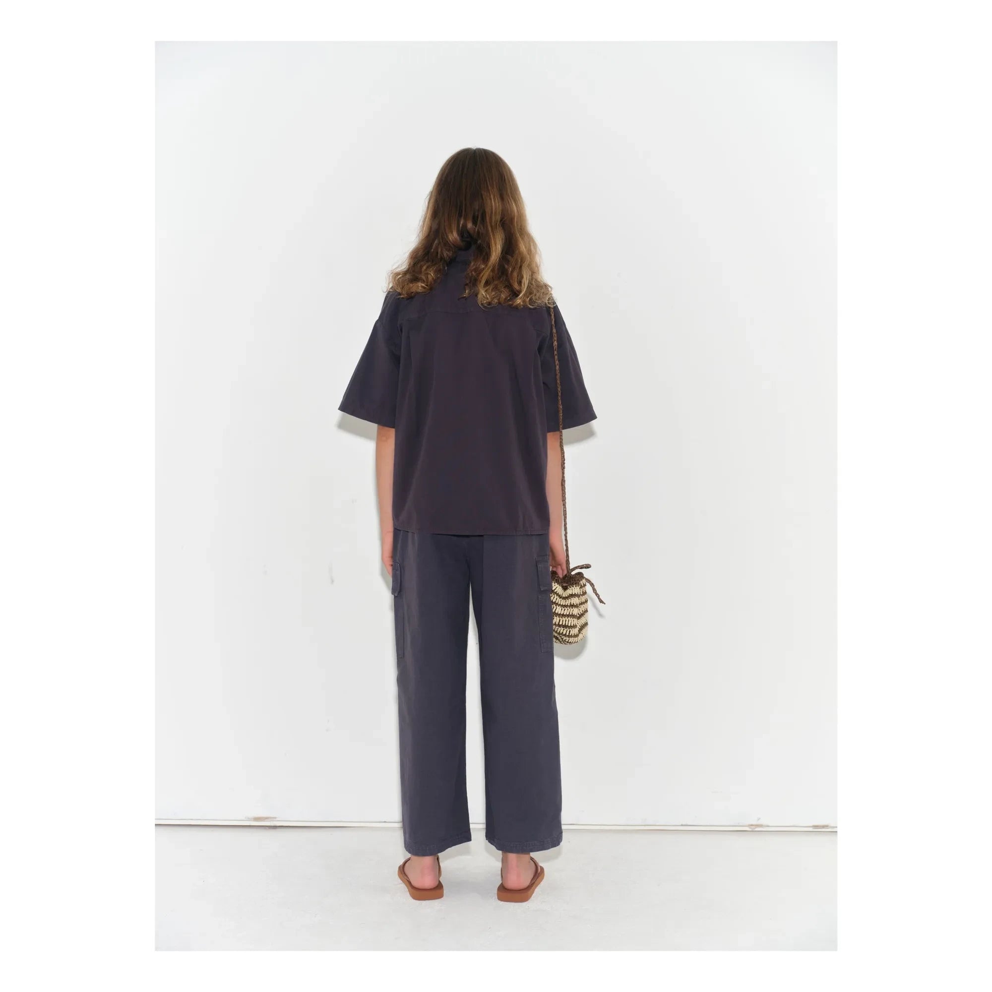 Main Story – Großes T-Shirt aus Bio-Baumwolle | Kohlegrau