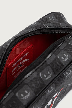 Sprayground - Graue Stiftetasche mit Haifischen in Paris 910B9316NSZ