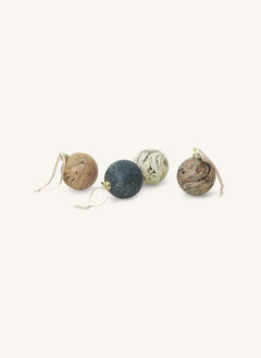 Ferm Living - Marmor-Optik Weihnachtsbaumkugeln - 4er Set