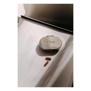 AIME - Reise-Pillendose | Silber